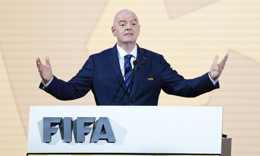 展现了英格